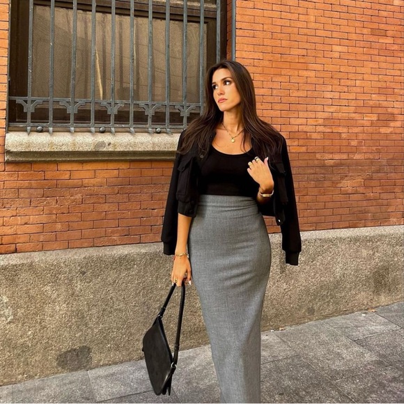 Zara Gray Midi Pencil Skirt ZW Collection - Picture 7 of 17